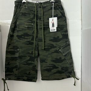 BAGGY CARGO shorts